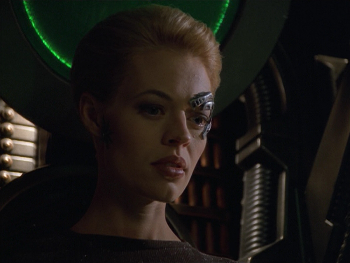 extant_StarTrek_VOY_5x02-Drone_00674.jpg