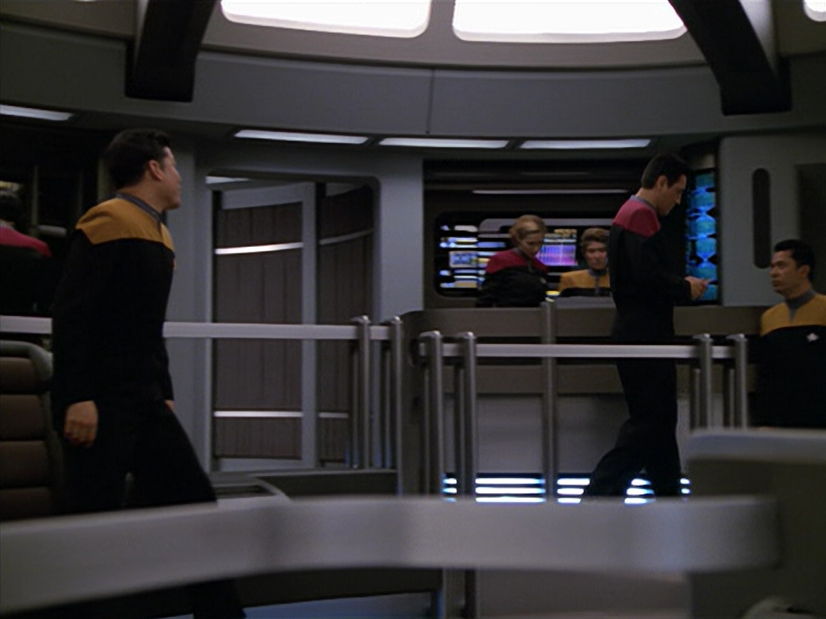 extant_StarTrek_VOY_5x02-Drone_00694.jpg