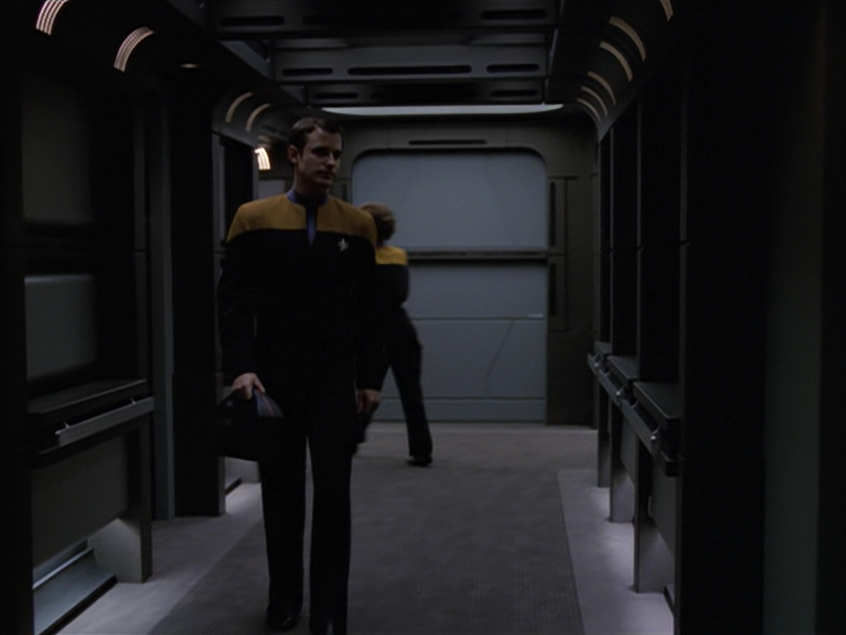 extant_StarTrek_VOY_5x02-Drone_00795.jpg