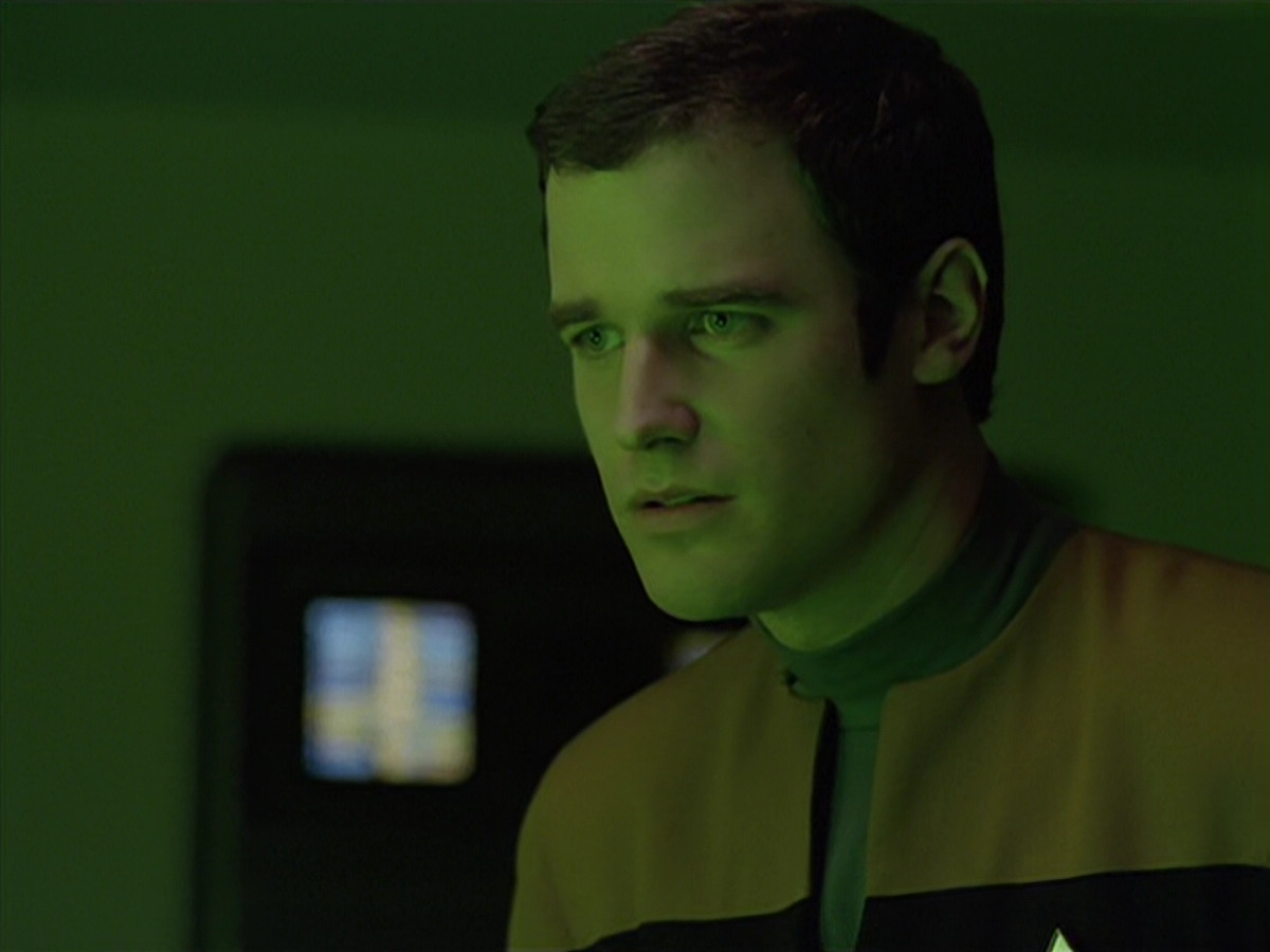 extant_StarTrek_VOY_5x02-Drone_00835.jpg