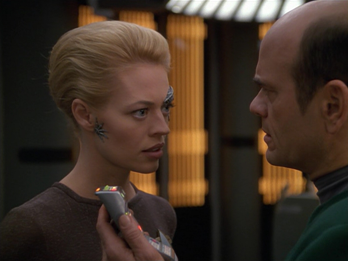 extant_StarTrek_VOY_5x02-Drone_00851.jpg
