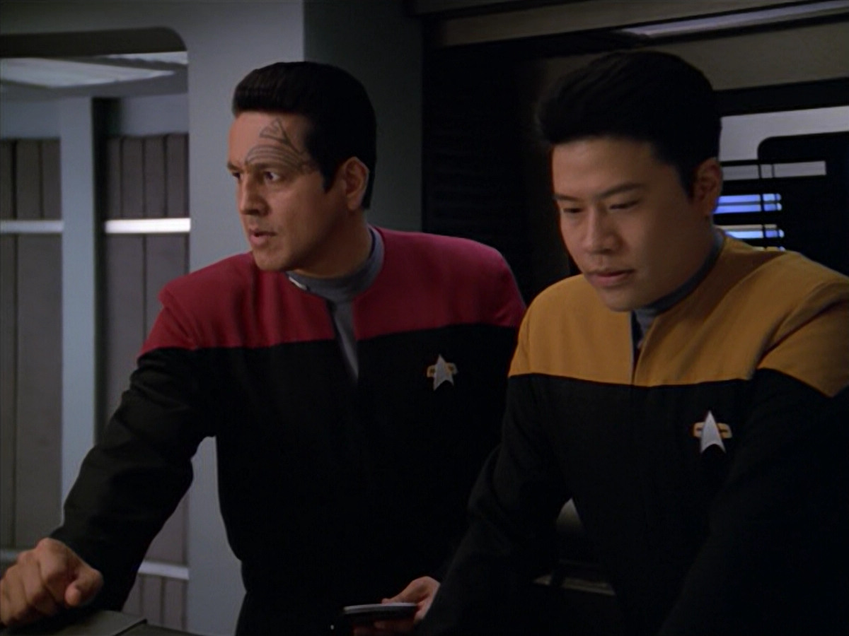 extant_StarTrek_VOY_5x02-Drone_00870.jpg