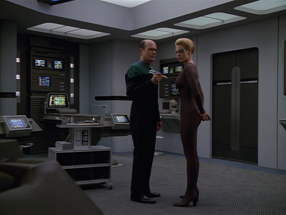 extant_StarTrek_VOY_5x02-Drone_00901.jpg