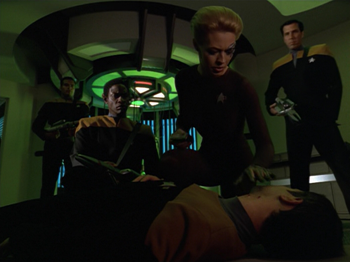 extant_StarTrek_VOY_5x02-Drone_00979.jpg