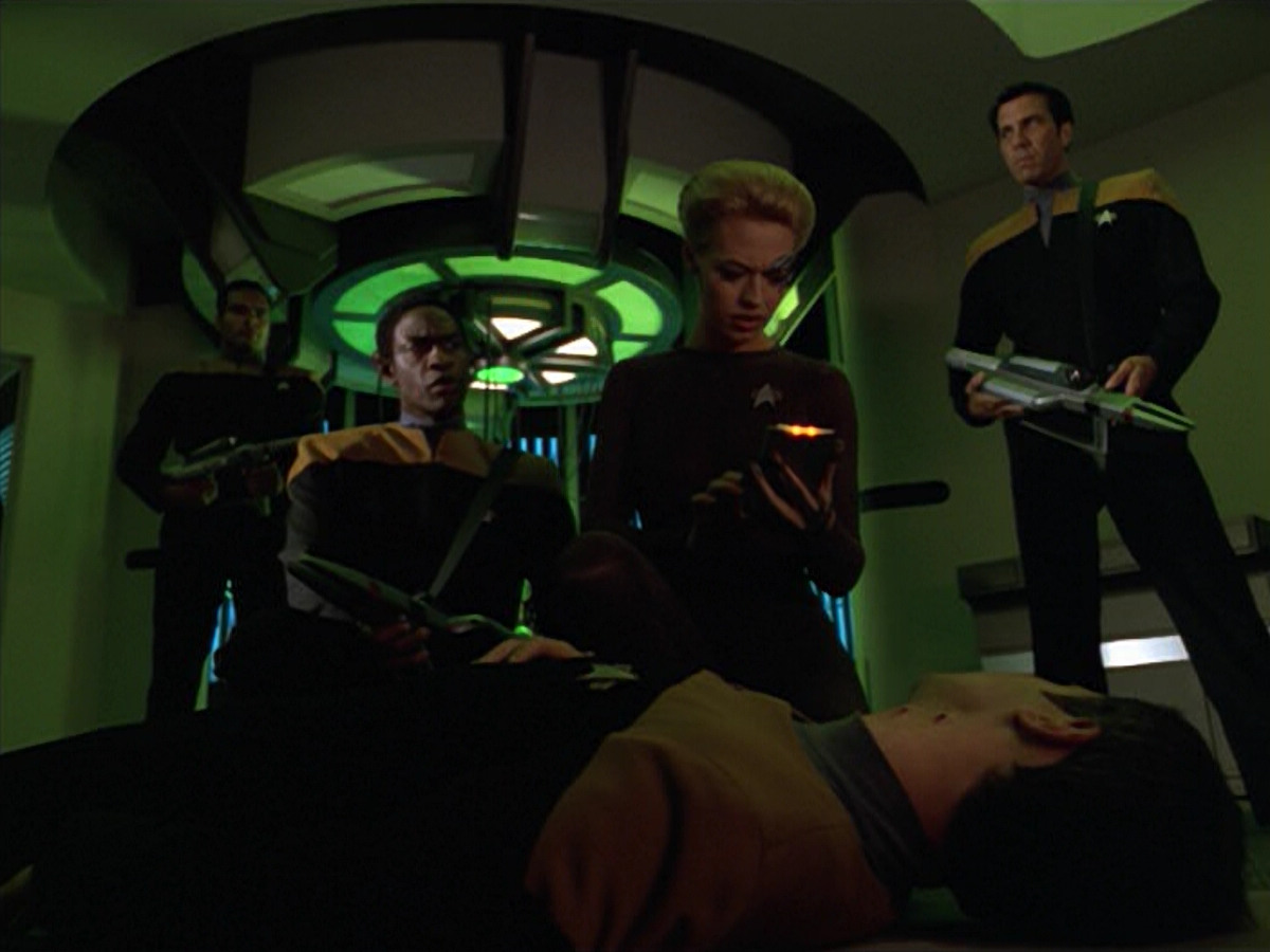 extant_StarTrek_VOY_5x02-Drone_01000.jpg
