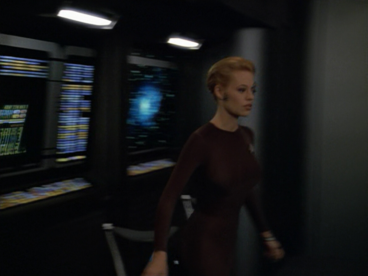 extant_StarTrek_VOY_5x02-Drone_01237.jpg
