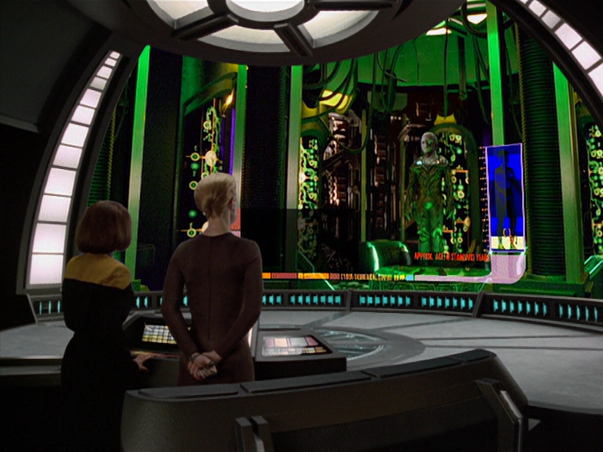 extant_StarTrek_VOY_5x02-Drone_01254.jpg