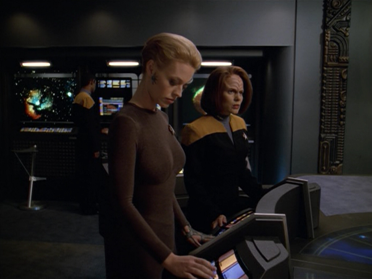 extant_StarTrek_VOY_5x02-Drone_01272.jpg