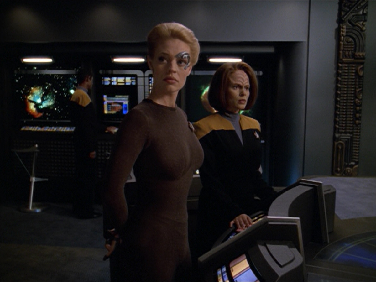 extant_StarTrek_VOY_5x02-Drone_01285.jpg