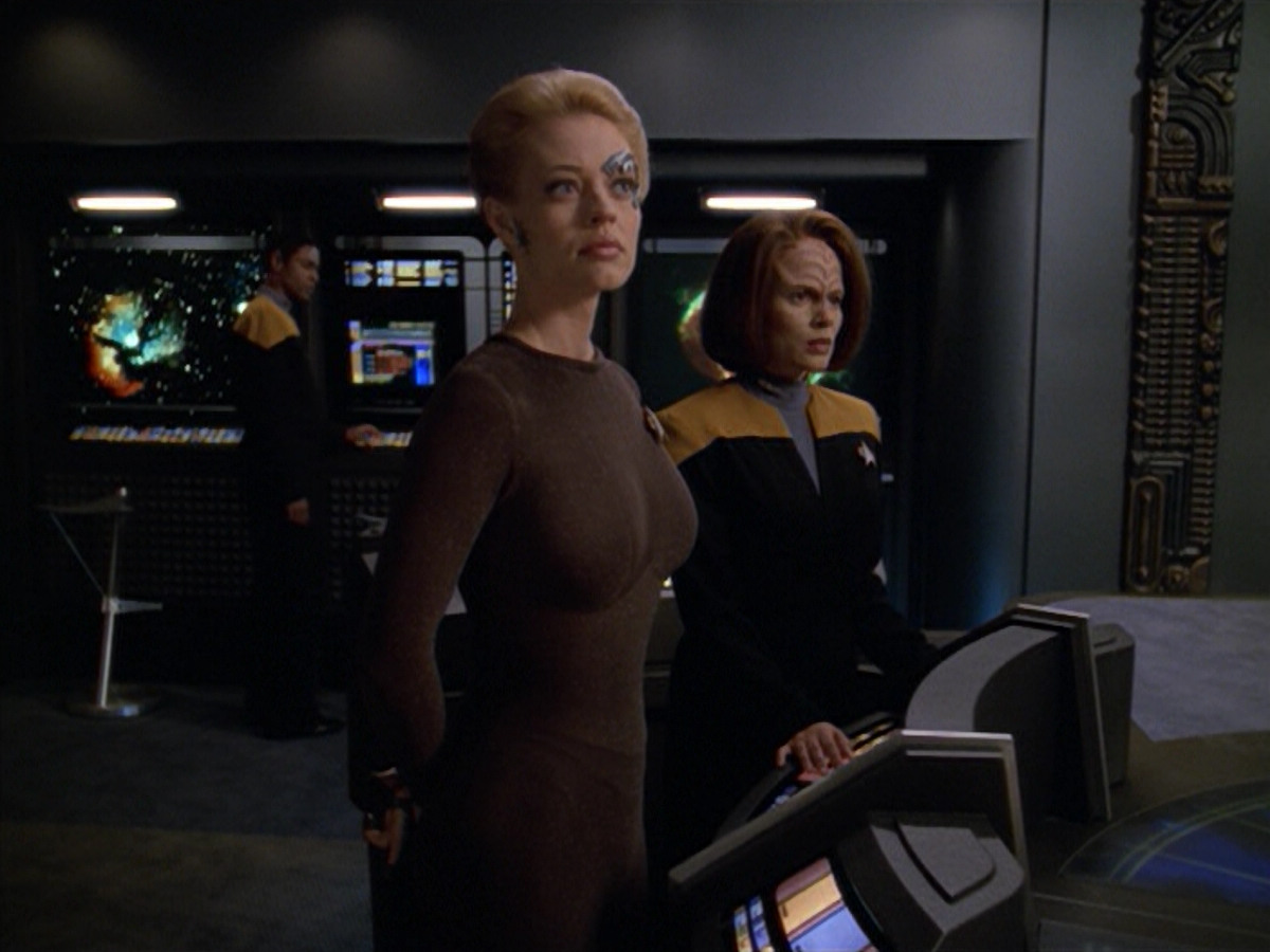 extant_StarTrek_VOY_5x02-Drone_01287.jpg