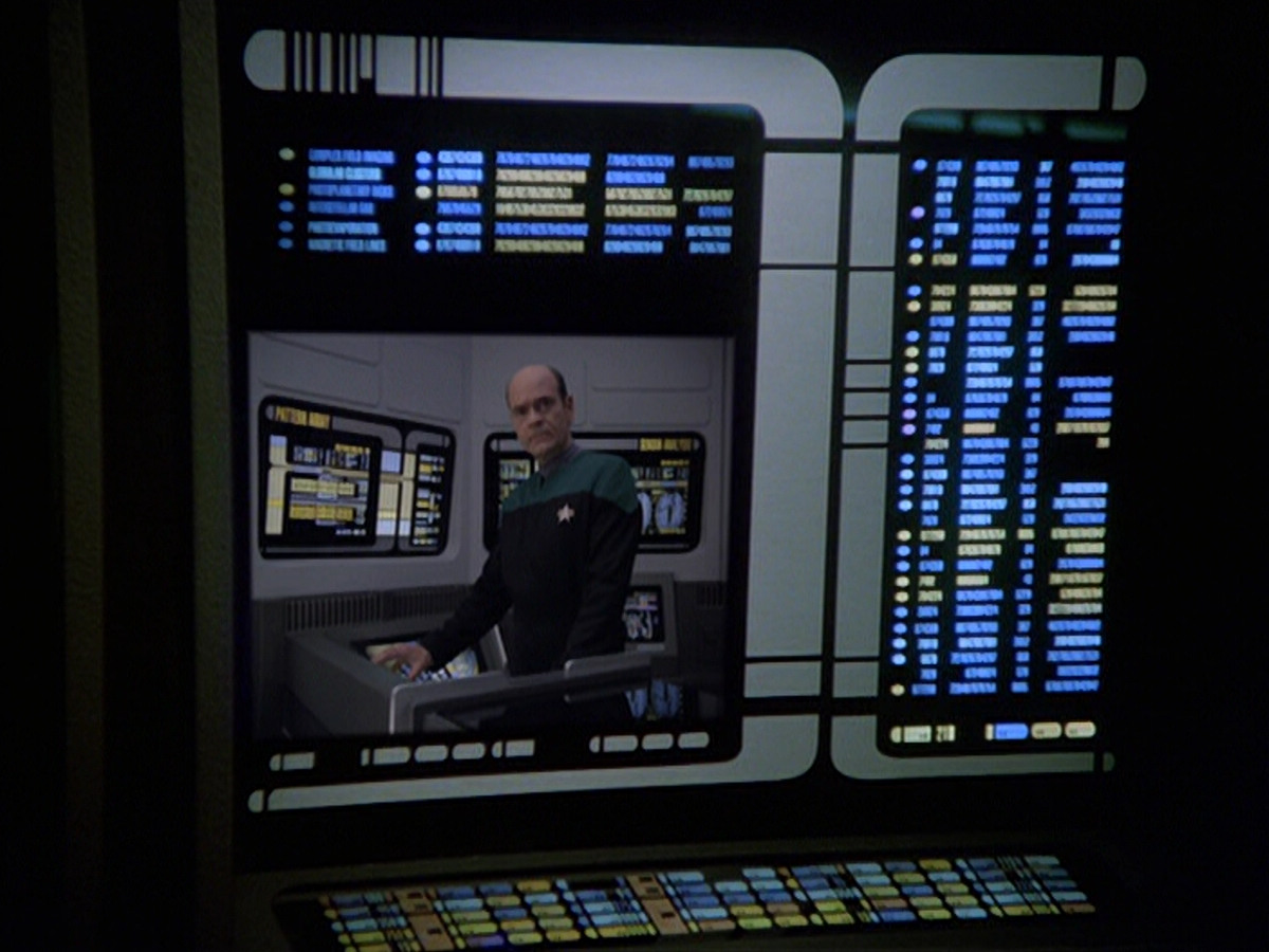 extant_StarTrek_VOY_5x02-Drone_01295.jpg