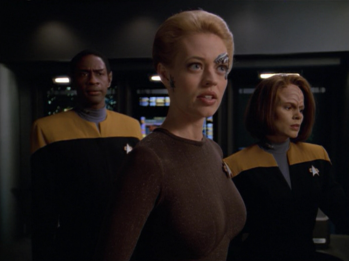 extant_StarTrek_VOY_5x02-Drone_01300.jpg