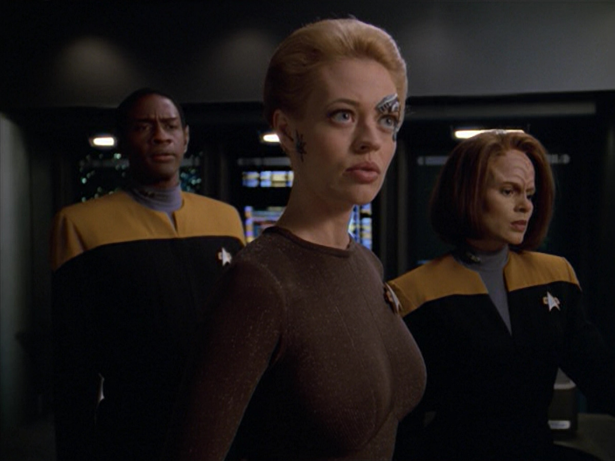 extant_StarTrek_VOY_5x02-Drone_01303.jpg