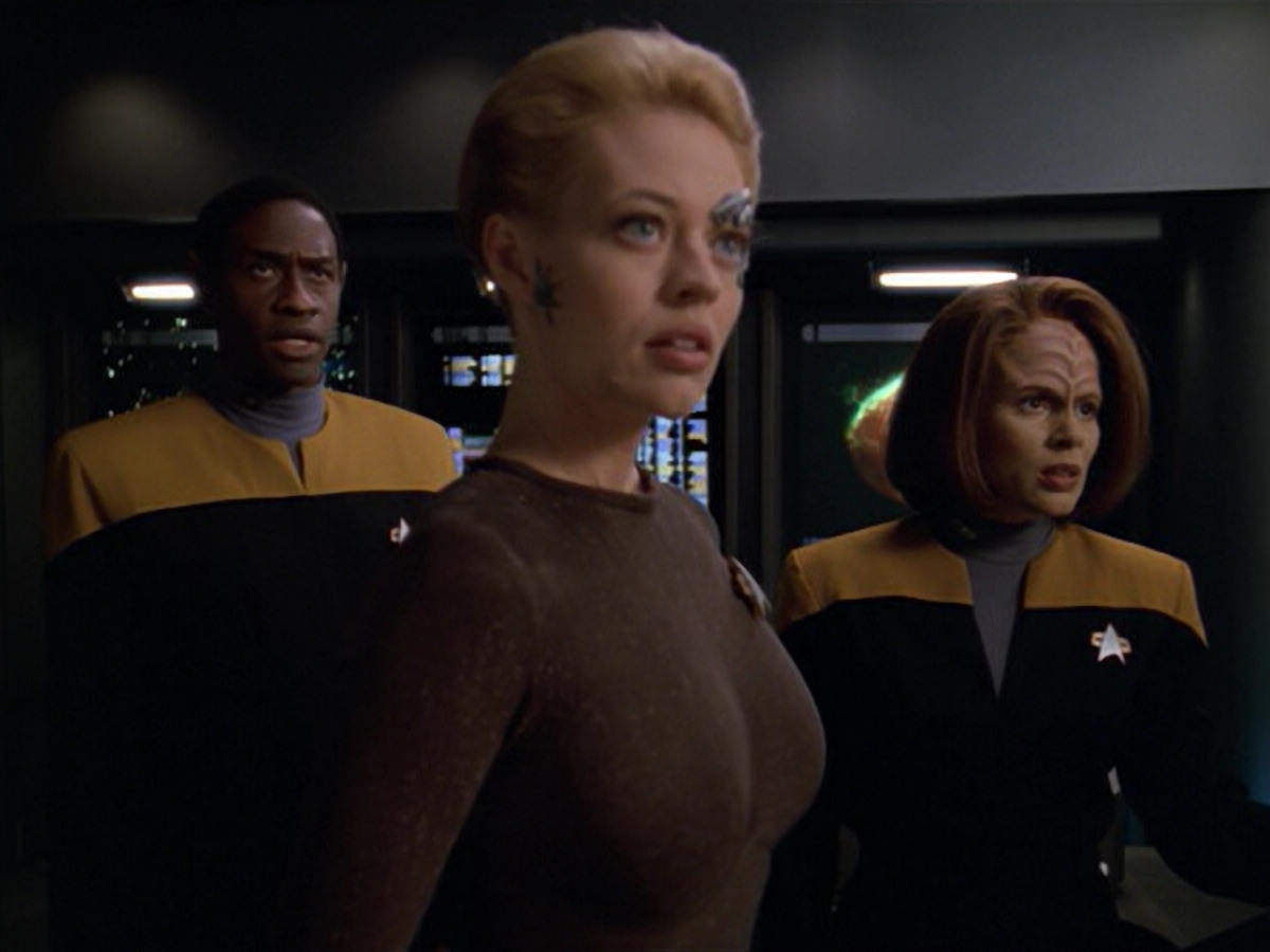 extant_StarTrek_VOY_5x02-Drone_01315.jpg