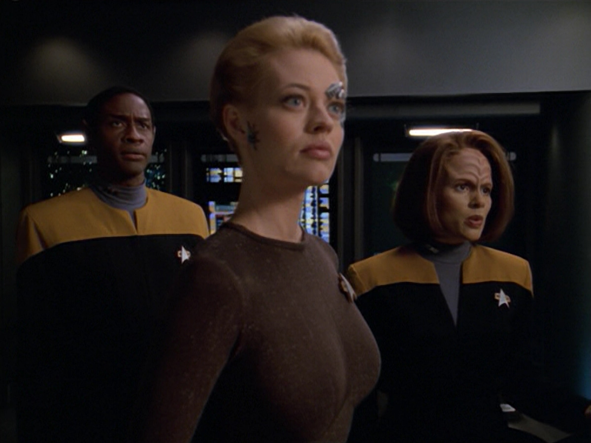 extant_StarTrek_VOY_5x02-Drone_01322.jpg