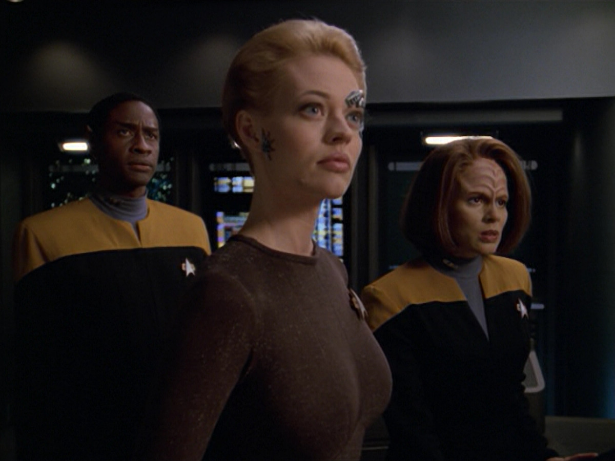 extant_StarTrek_VOY_5x02-Drone_01327.jpg