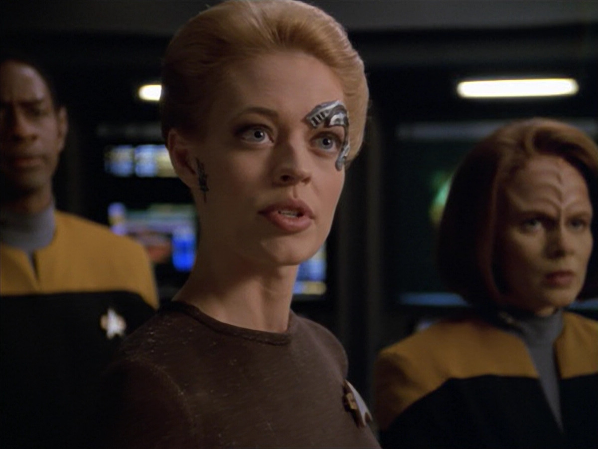 extant_StarTrek_VOY_5x02-Drone_01352.jpg