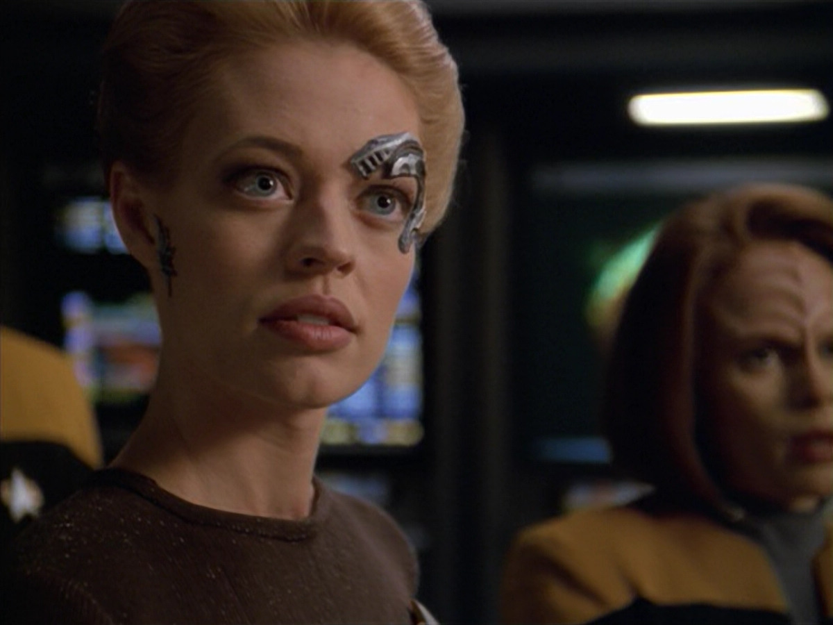 extant_StarTrek_VOY_5x02-Drone_01357.jpg