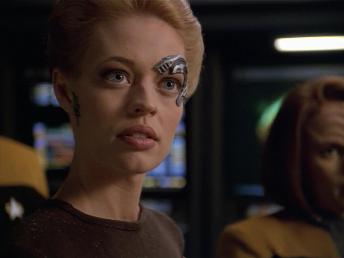 extant_StarTrek_VOY_5x02-Drone_01358.jpg