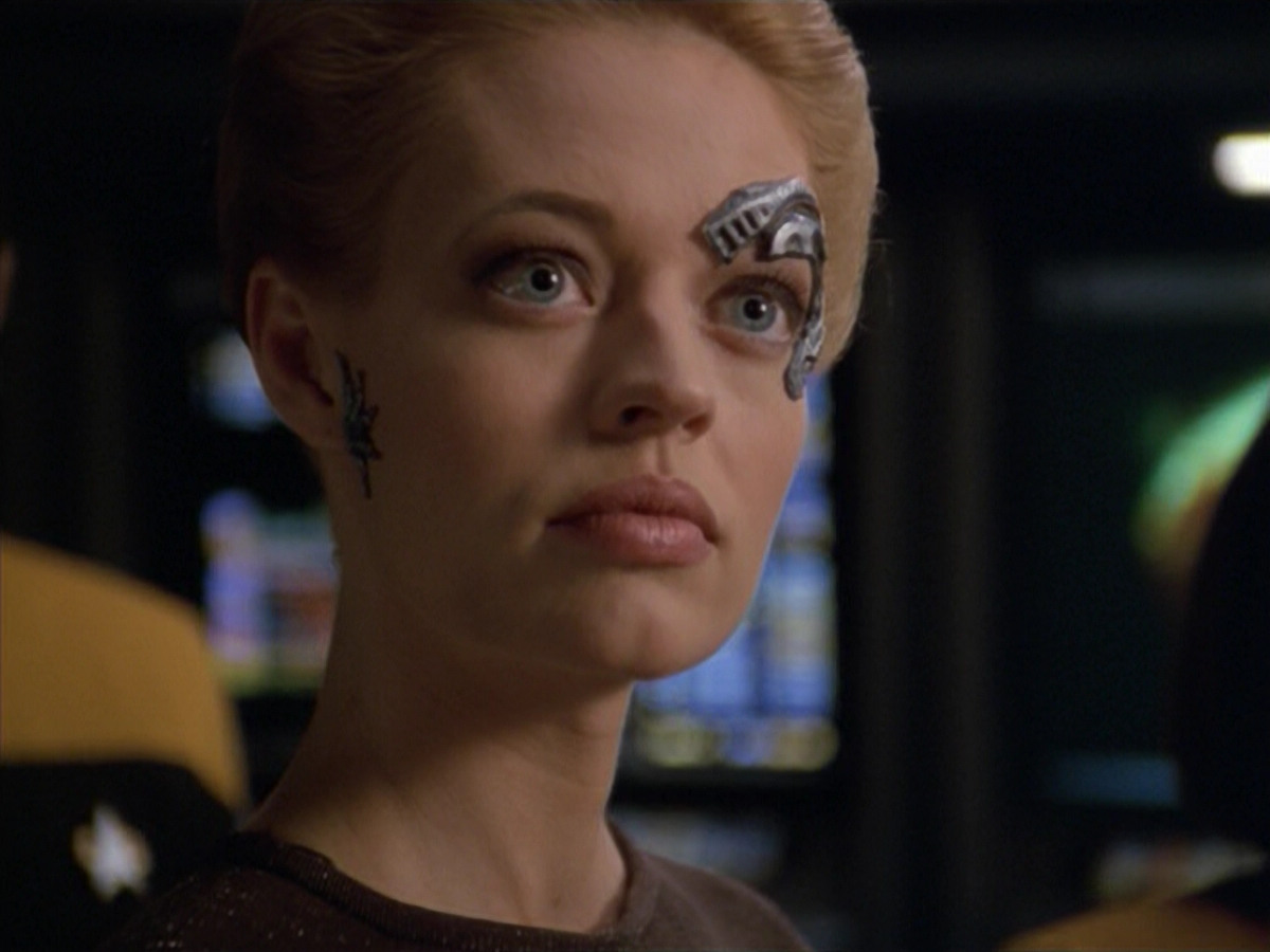 extant_StarTrek_VOY_5x02-Drone_01365.jpg
