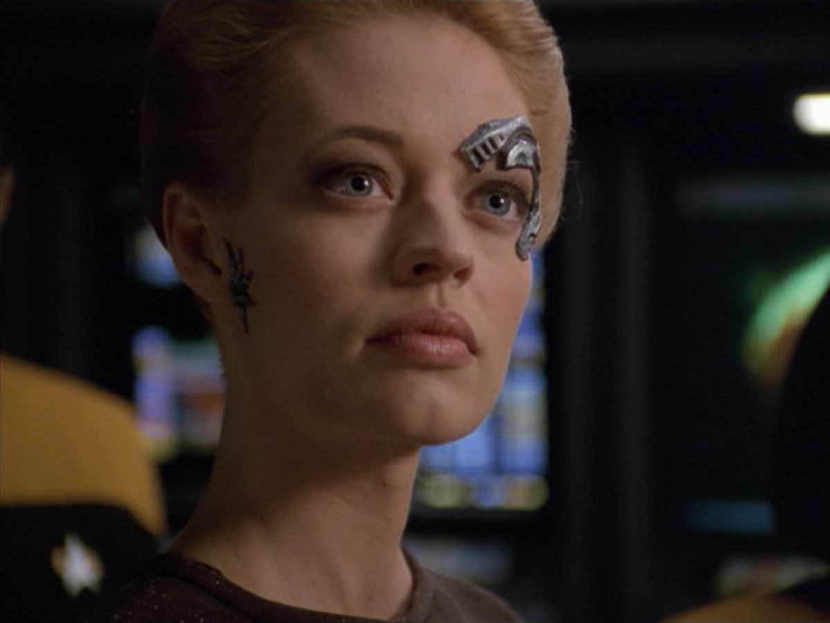 extant_StarTrek_VOY_5x02-Drone_01366.jpg