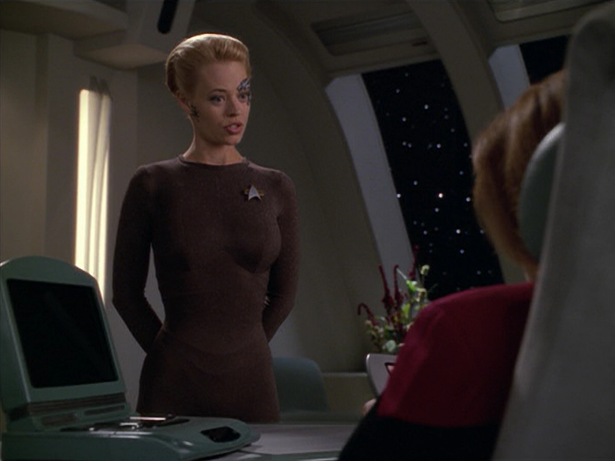 extant_StarTrek_VOY_5x02-Drone_01378.jpg