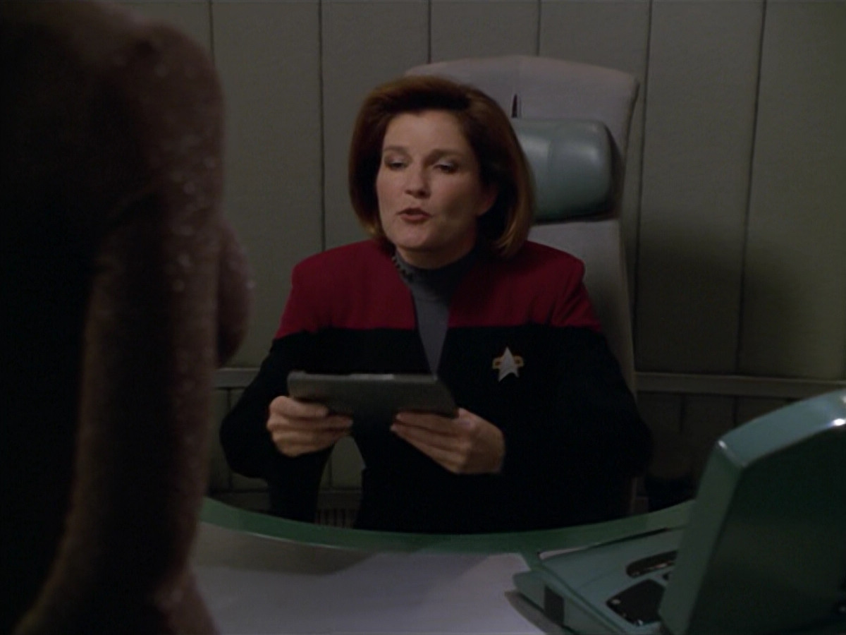 extant_StarTrek_VOY_5x02-Drone_01394.jpg