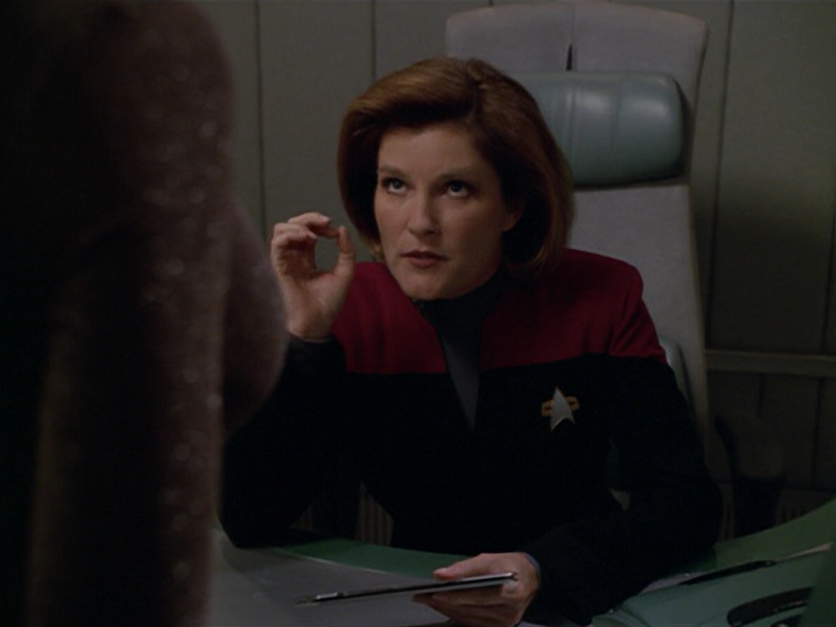 extant_StarTrek_VOY_5x02-Drone_01403.jpg