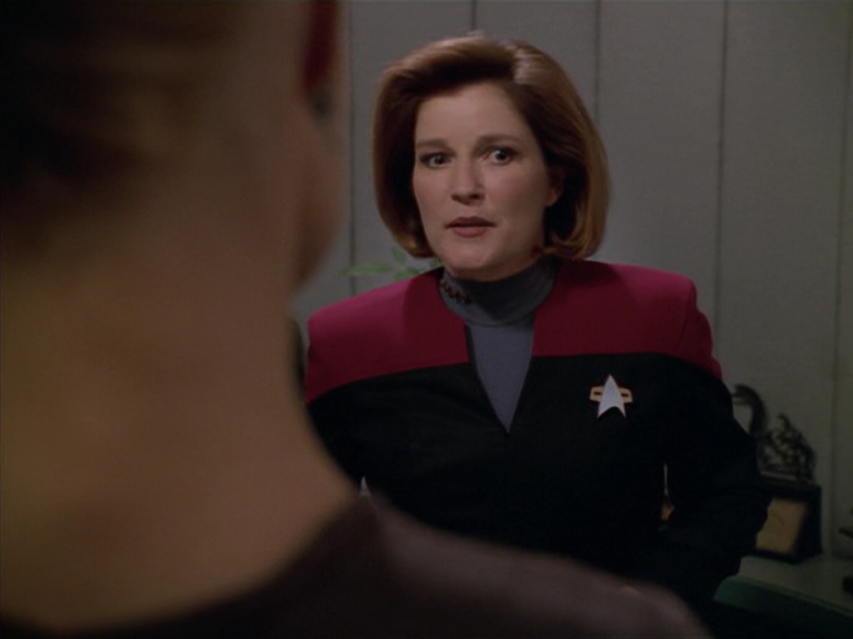 extant_StarTrek_VOY_5x02-Drone_01434.jpg