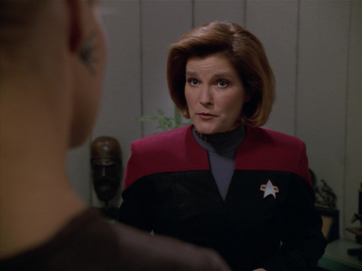 extant_StarTrek_VOY_5x02-Drone_01453.jpg