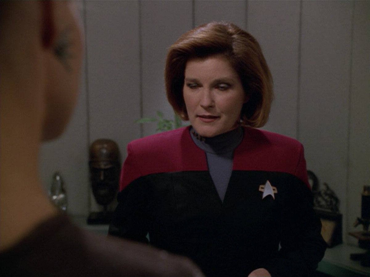 extant_StarTrek_VOY_5x02-Drone_01458.jpg
