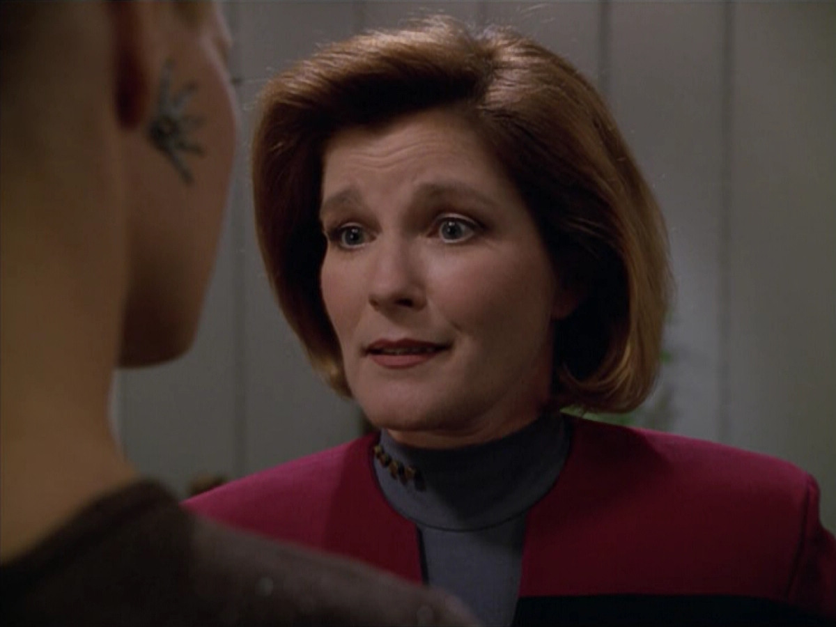 extant_StarTrek_VOY_5x02-Drone_01472.jpg