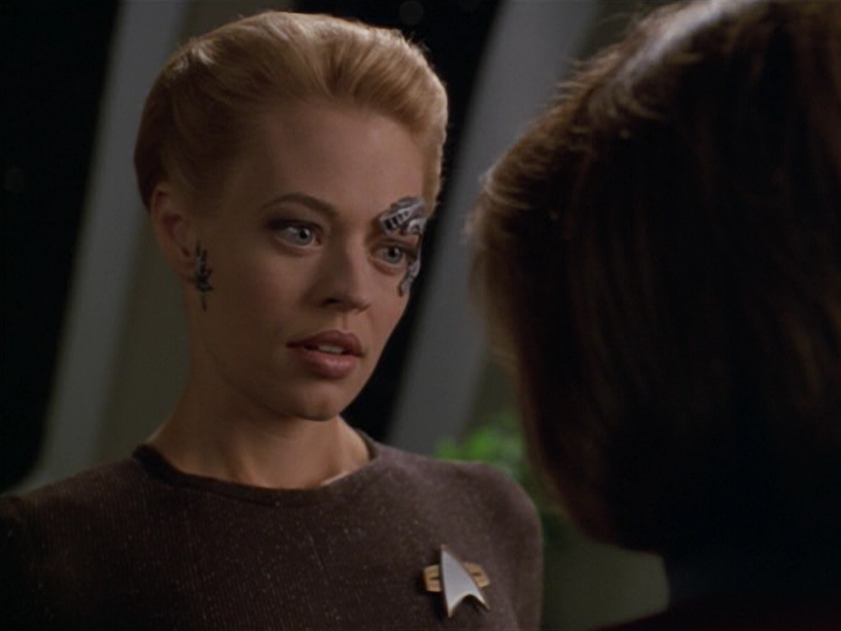 extant_StarTrek_VOY_5x02-Drone_01480.jpg