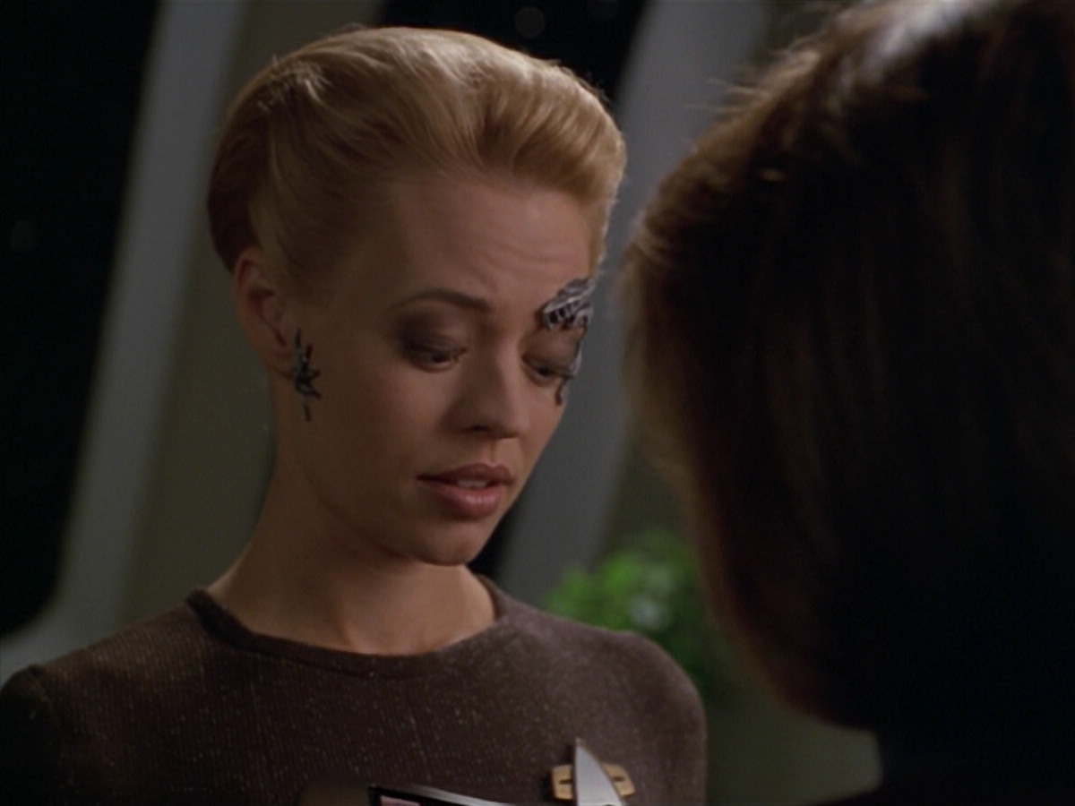 extant_StarTrek_VOY_5x02-Drone_01507.jpg