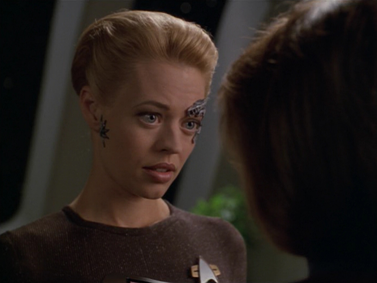 extant_StarTrek_VOY_5x02-Drone_01509.jpg