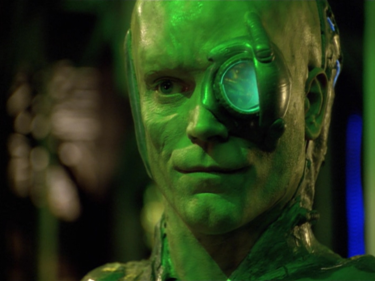 extant_StarTrek_VOY_5x02-Drone_01589.jpg