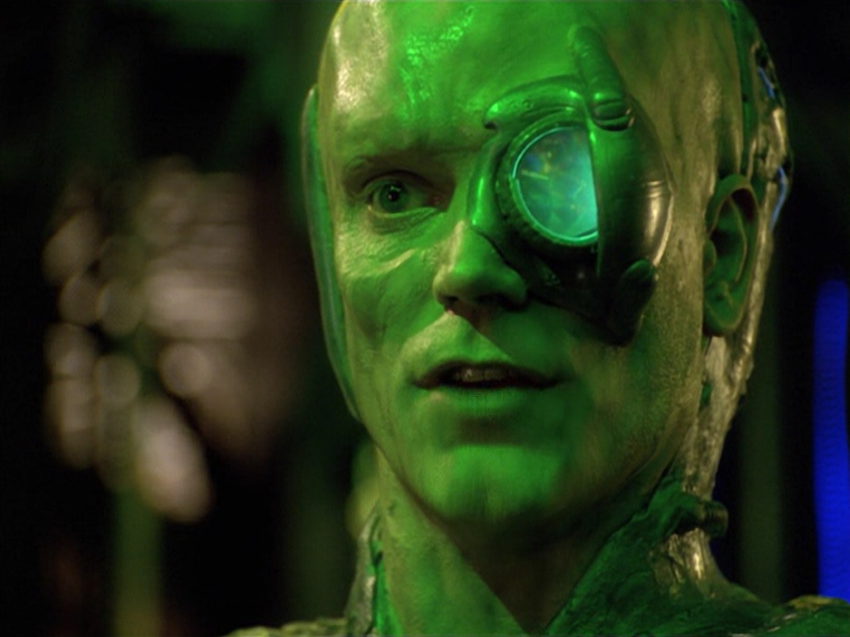 extant_StarTrek_VOY_5x02-Drone_01603.jpg