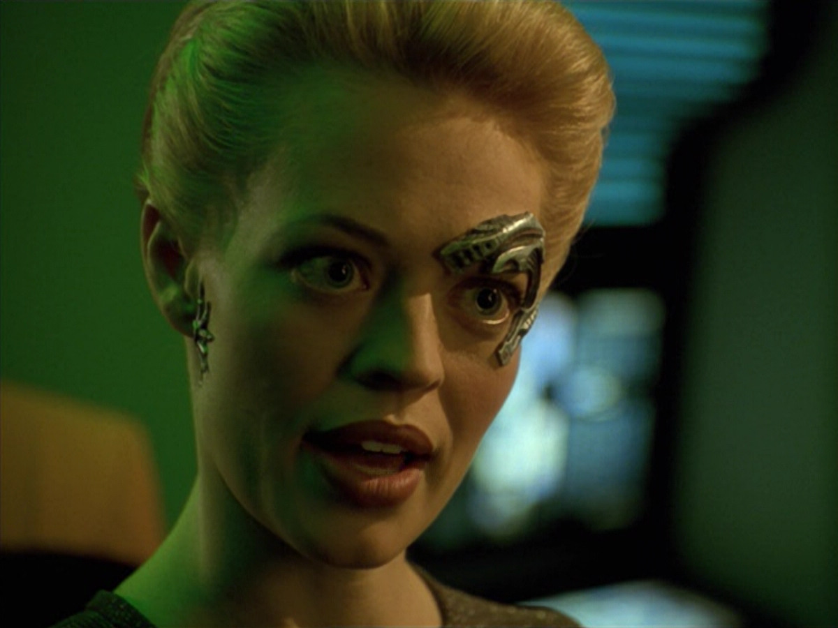 extant_StarTrek_VOY_5x02-Drone_01606.jpg