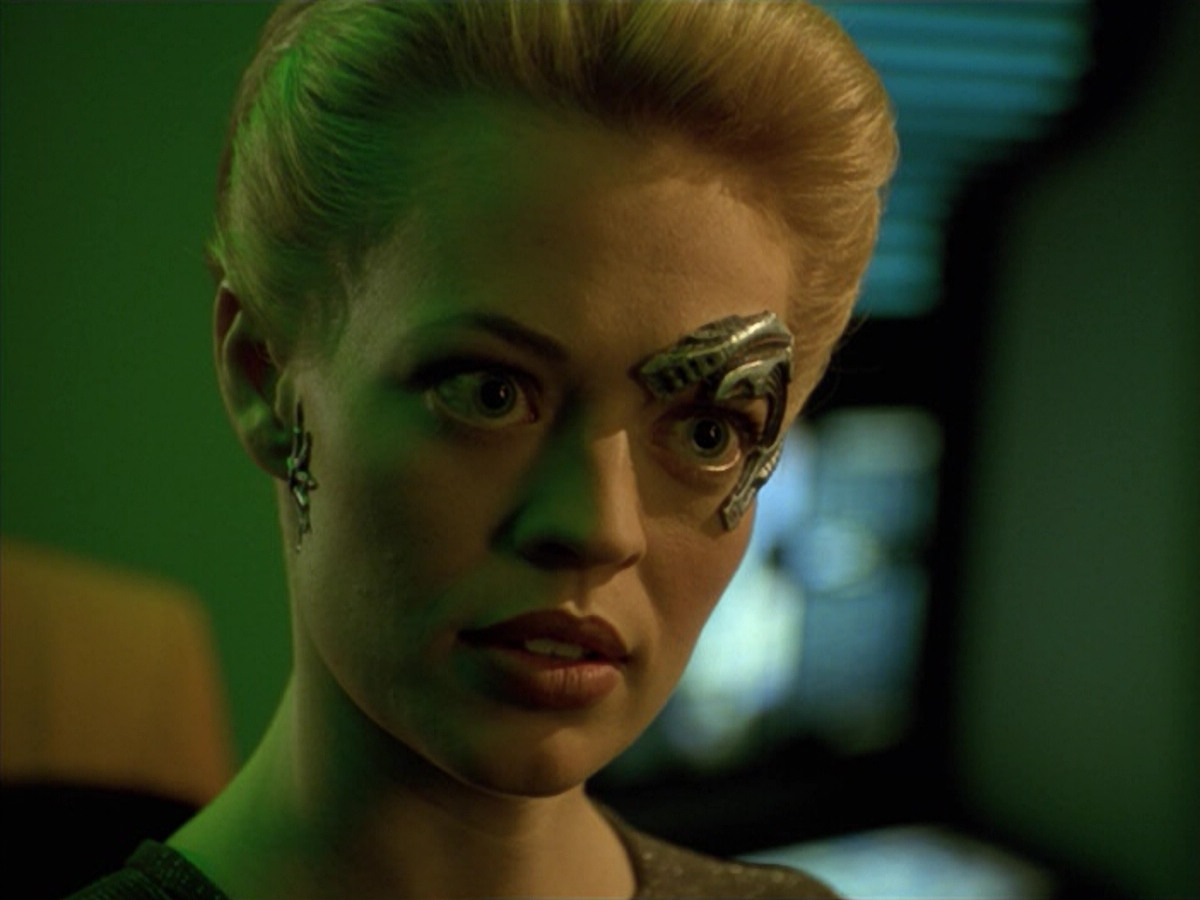 extant_StarTrek_VOY_5x02-Drone_01616.jpg