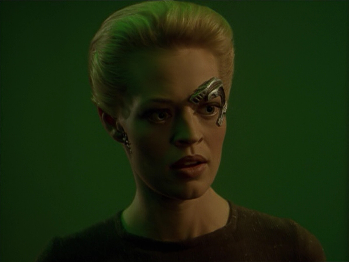 extant_StarTrek_VOY_5x02-Drone_01738.jpg