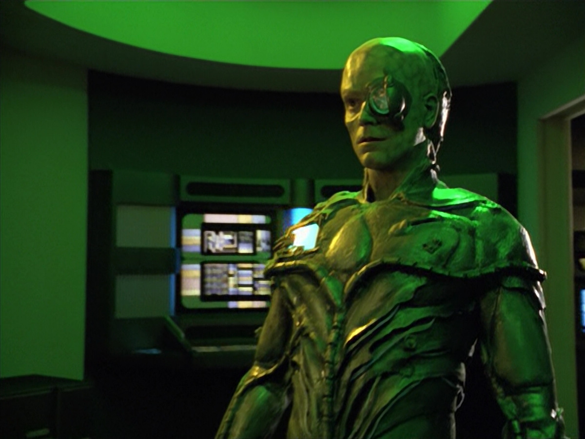extant_StarTrek_VOY_5x02-Drone_01751.jpg