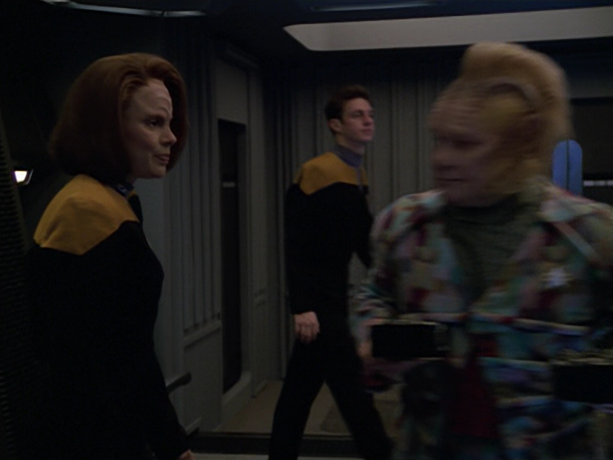 extant_StarTrek_VOY_5x02-Drone_01771.jpg