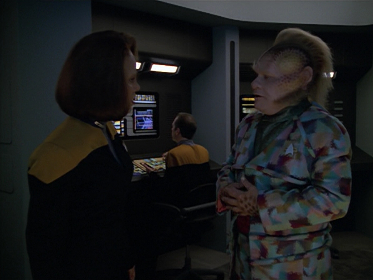 extant_StarTrek_VOY_5x02-Drone_01796.jpg