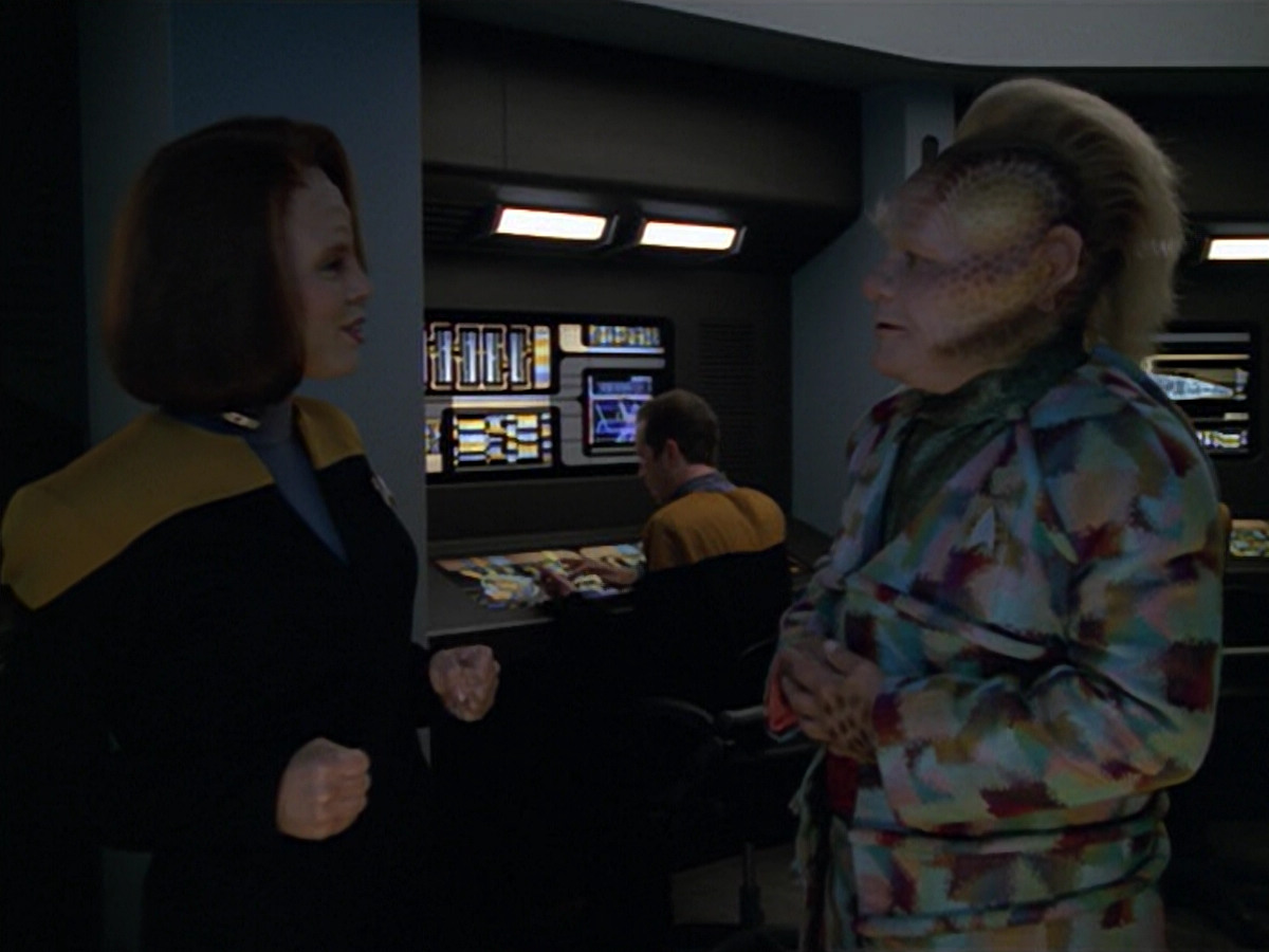 extant_StarTrek_VOY_5x02-Drone_01800.jpg
