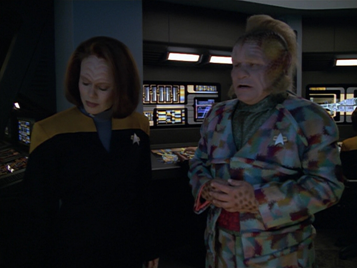 extant_StarTrek_VOY_5x02-Drone_01804.jpg