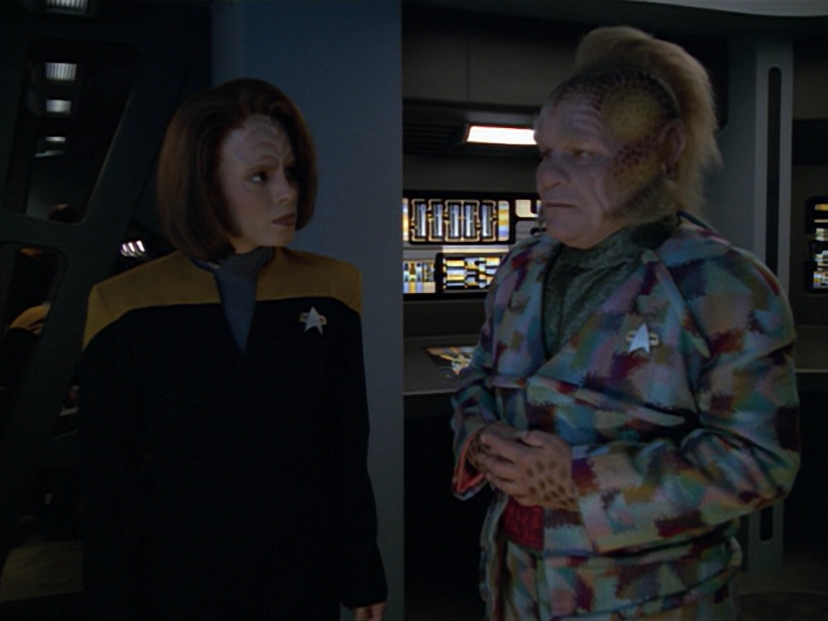 extant_StarTrek_VOY_5x02-Drone_01808.jpg