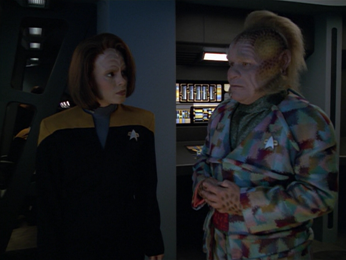 extant_StarTrek_VOY_5x02-Drone_01809.jpg