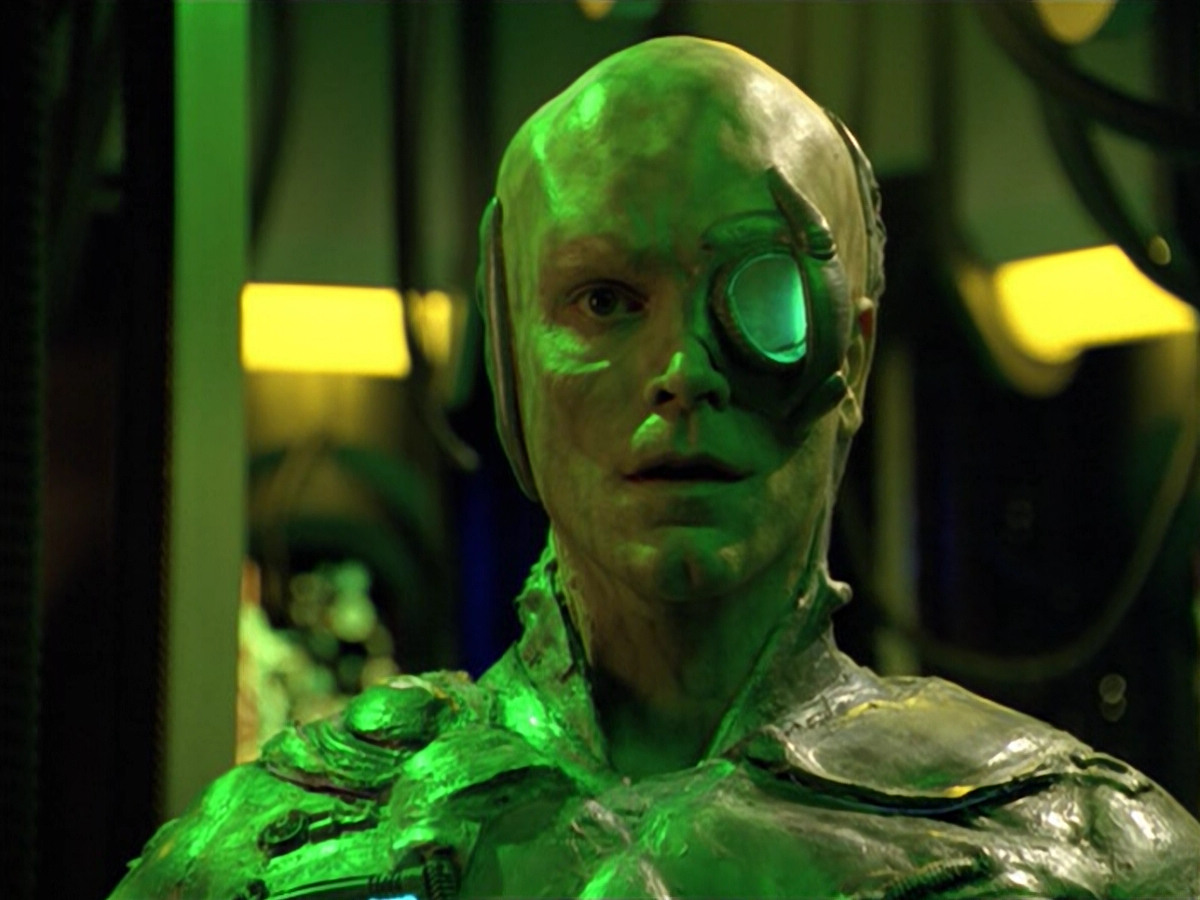 extant_StarTrek_VOY_5x02-Drone_01913.jpg