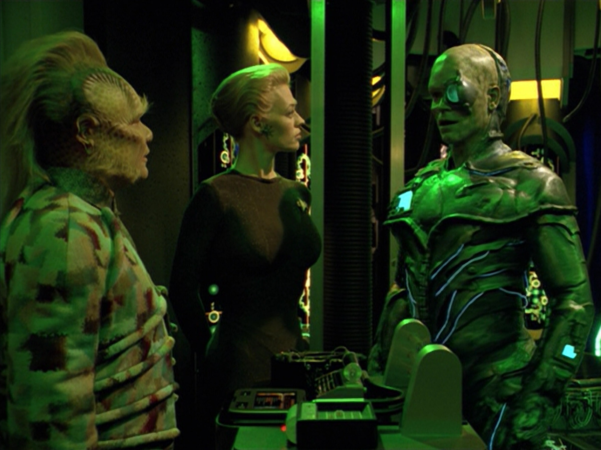 extant_StarTrek_VOY_5x02-Drone_01940.jpg