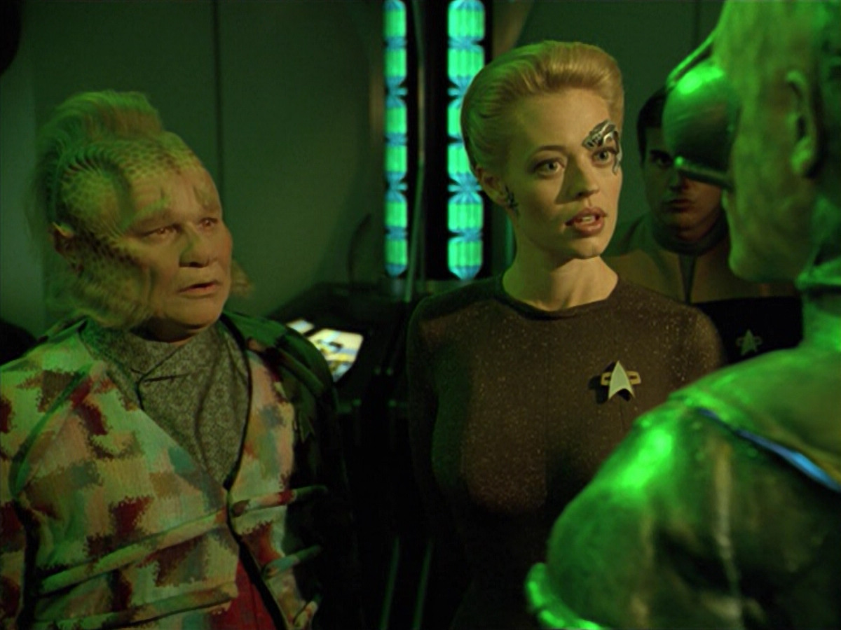 extant_StarTrek_VOY_5x02-Drone_01973.jpg